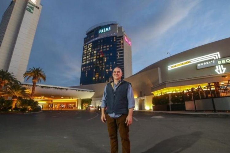 Michael Symon and Gordon Ramsay Announce New Vegas Restaurants