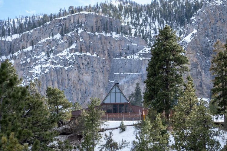 Pine Dining Cookout to Open at Site of Former Mt. Charleston Lodge